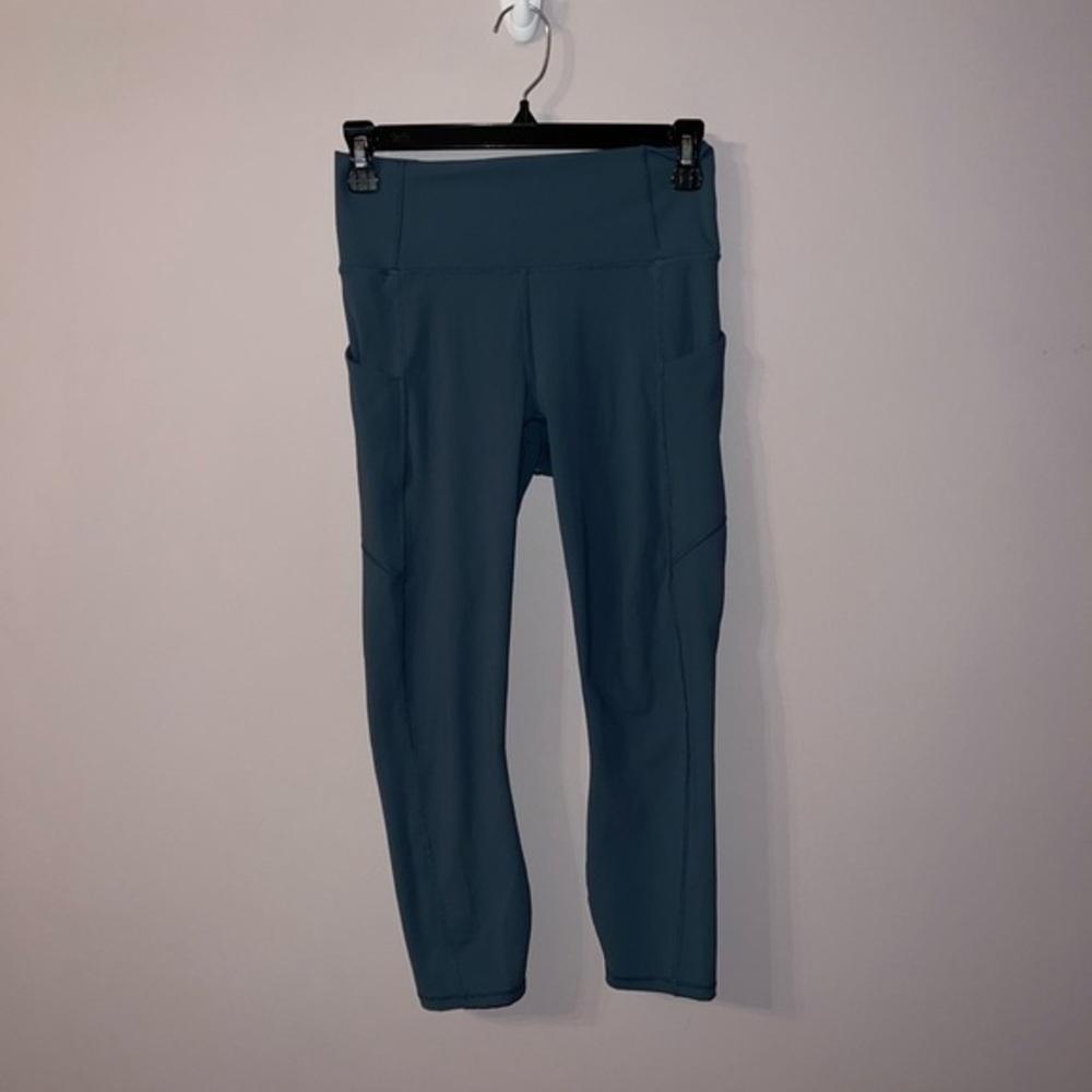 Fabletics Legging Cropped Celestial Blue Small - image 1